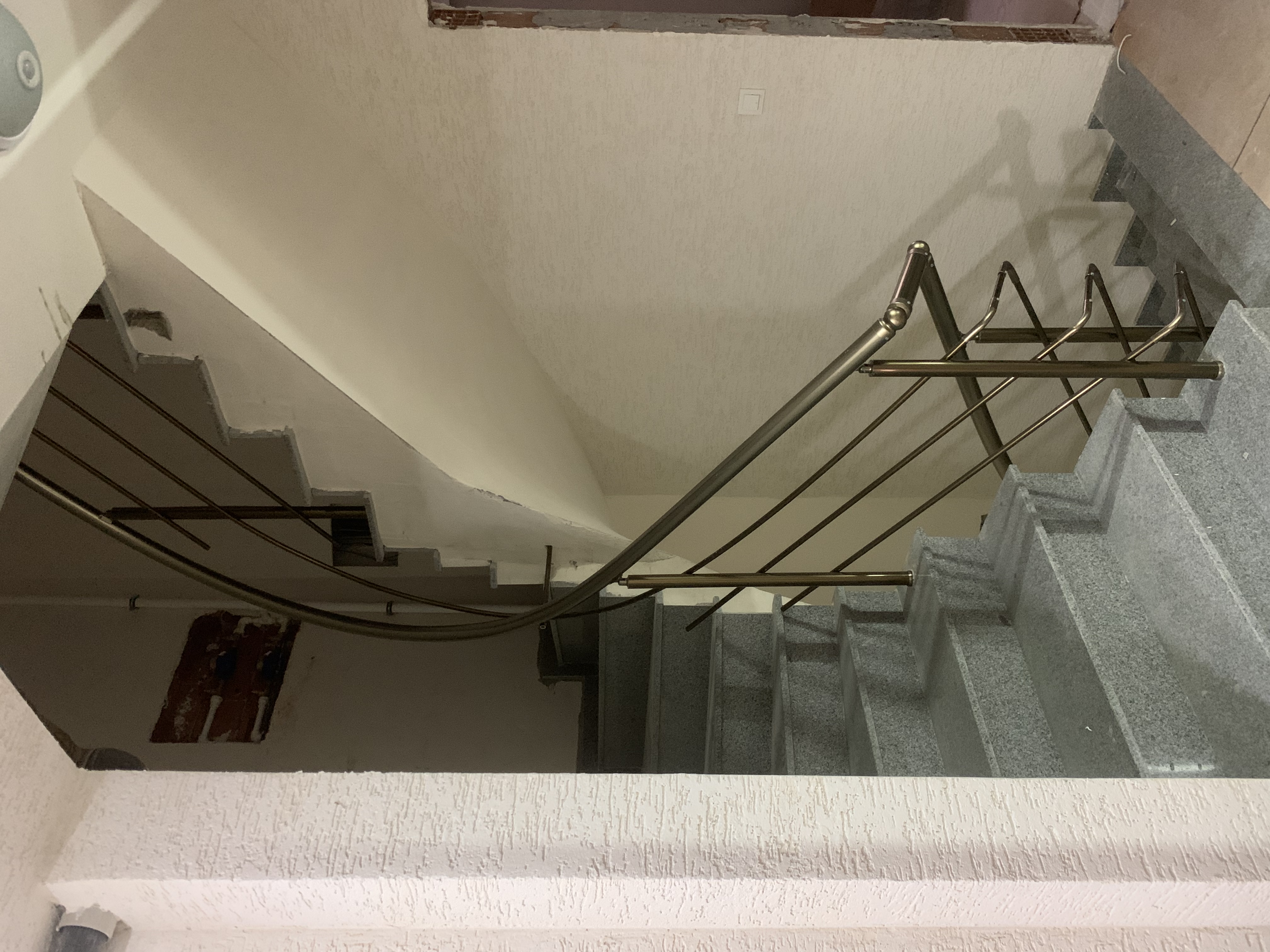 Köşeli Profil Alüminyum Merdiven Korkuluğu (Proje 1)