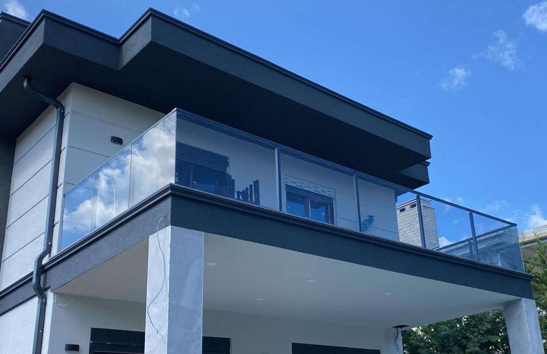 Fransız Balkon Cam Korkuluk ve Profil Detayı