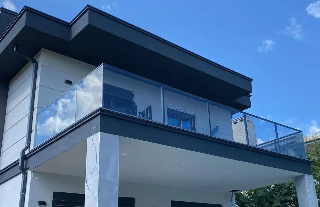 Fransız Balkon Cam Korkuluk ve Profil Detayı